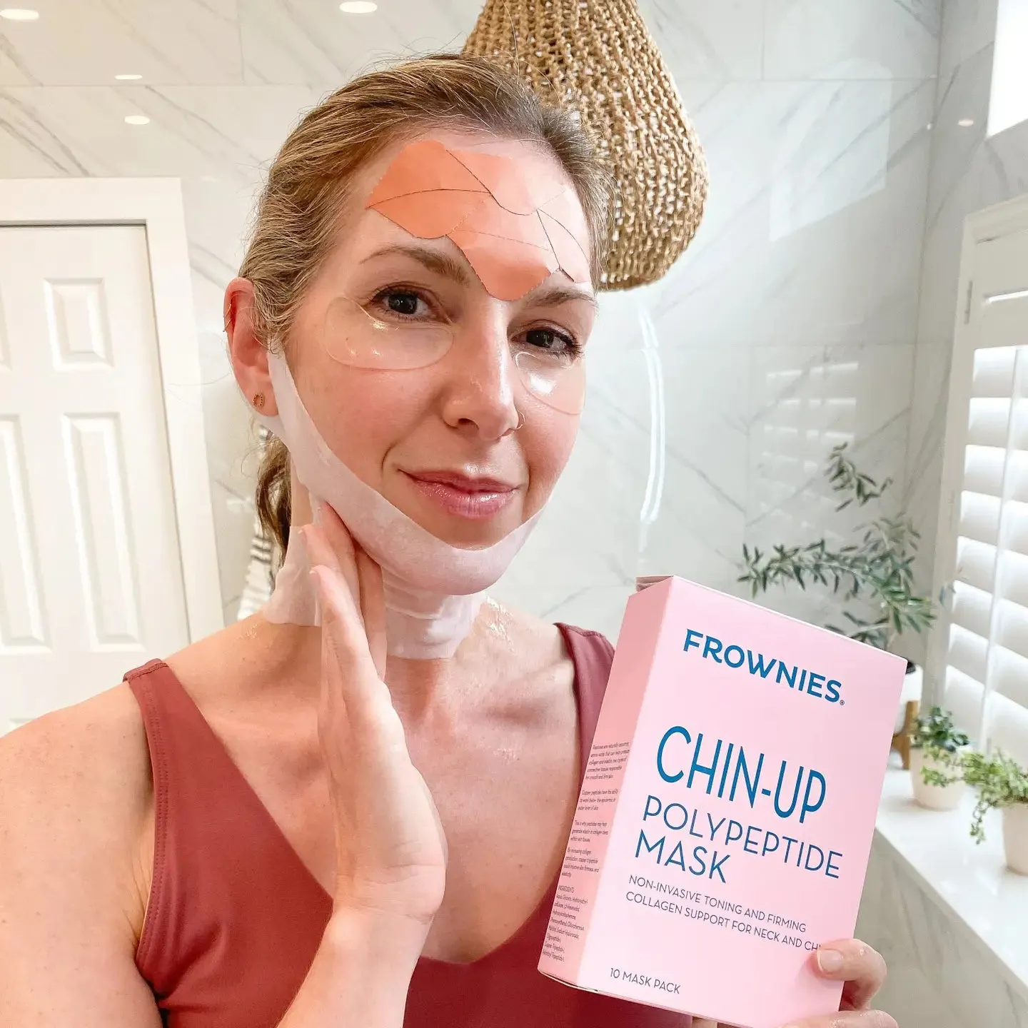 Trial Chin-Up Peptide Neck and Chin Mask